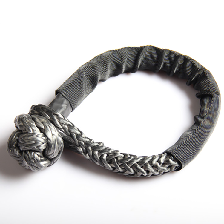 Considerations related to a 14mm soft shackle
